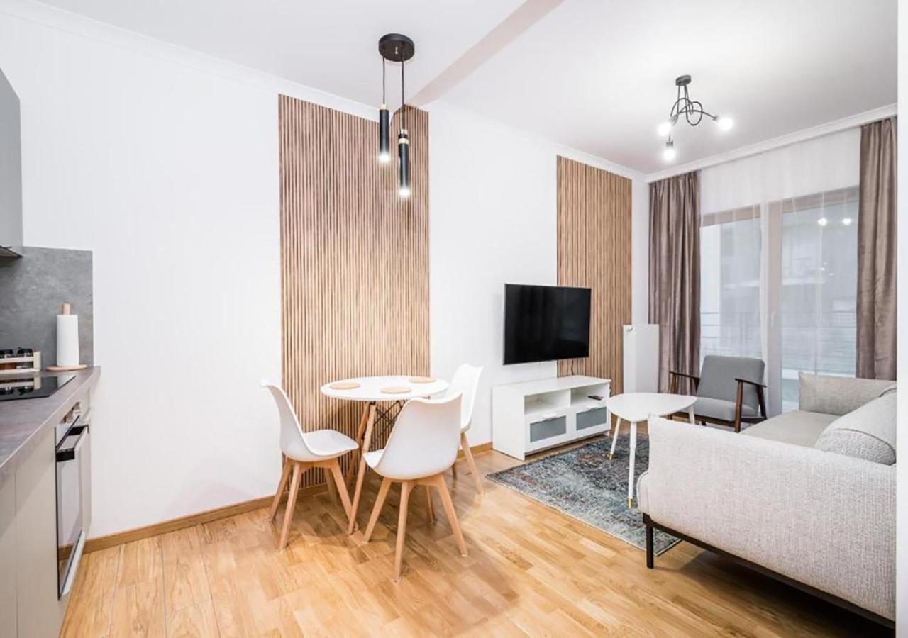 Gh Luxury Apartment คราคูฟ ภายนอก รูปภาพ
